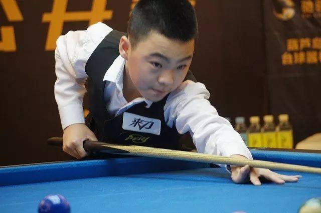 场上驰骋 场上驰骋