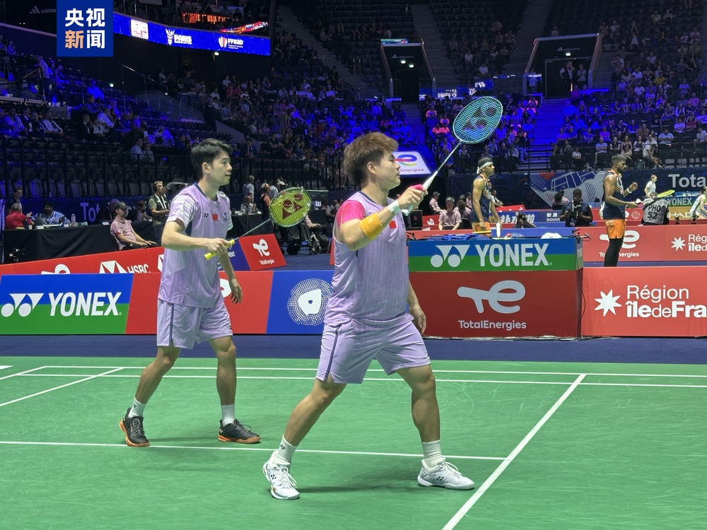 而每个瞬间 而每个瞬间